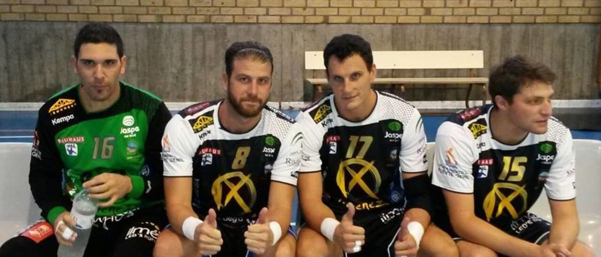 VICTORIA DE PRETEMPORADA DEL ANGEL XIMENEZ ANTE EL BADA HUESCA
