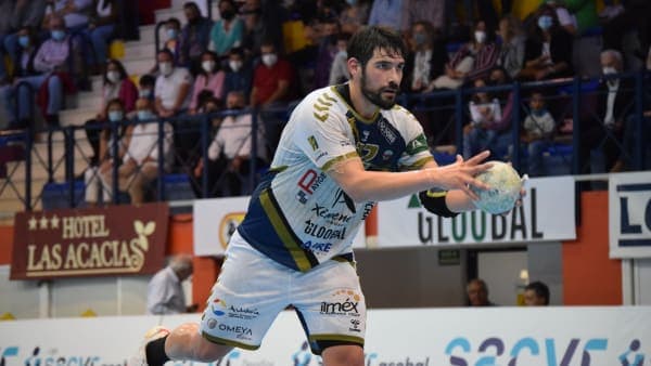 LIGA SACYR ASOBAL: El pivote Javi García supera la barrera de los 800 goles en ASOBAL